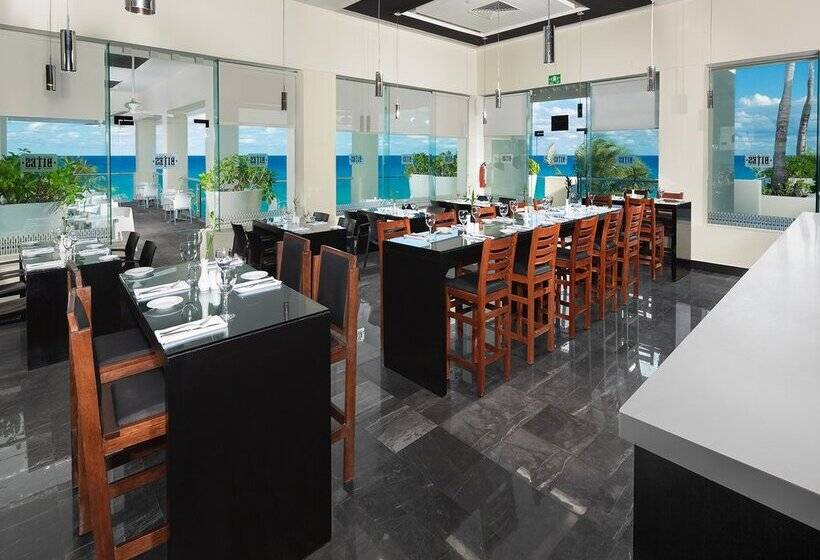 استراحتگاه The Pyramid Cancun