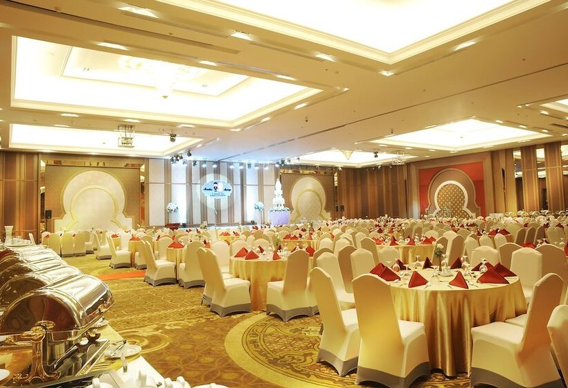 Al Meroz Hotel Bangkok   The Leading Halal