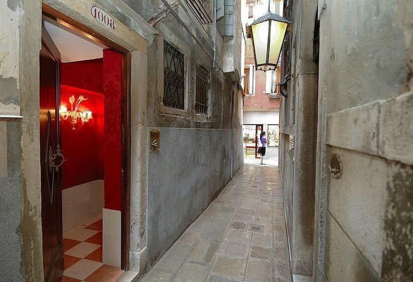 تختخواب و صبحانه Residenza La Loggia