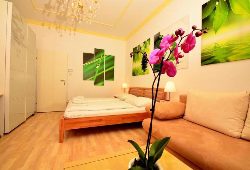 Fotos del hotel Ajo Vienna Messe  Contactless Checkin:  50