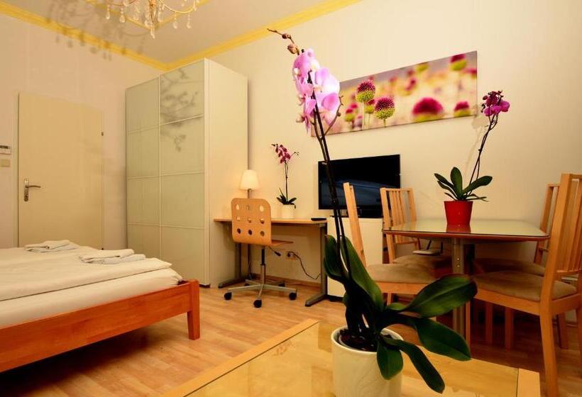 Fotos del hotel Ajo Vienna Messe  Contactless Checkin:  4