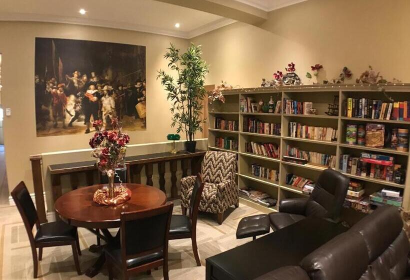 هتل Balsam Suites Boutique Inn & Residence