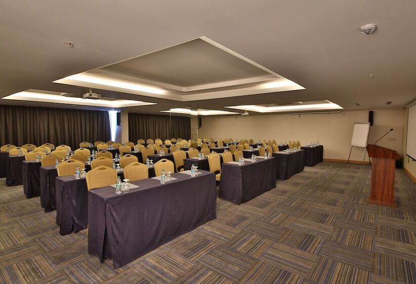 Fotos del hotel Bof S Ceo Suites Atasehir:  48