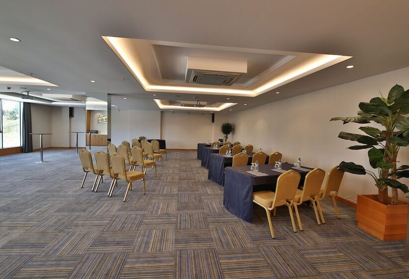 Fotos del hotel Bof S Ceo Suites Atasehir:  42
