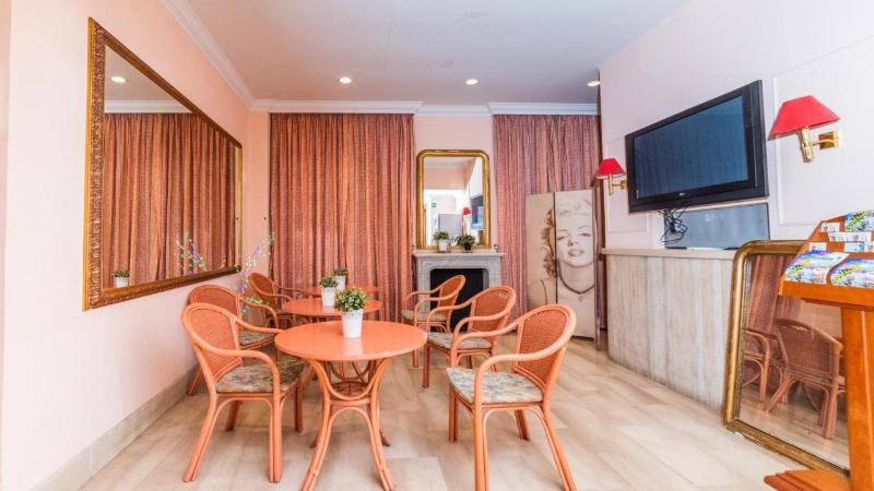 Fotos del hotel Center 3:  32