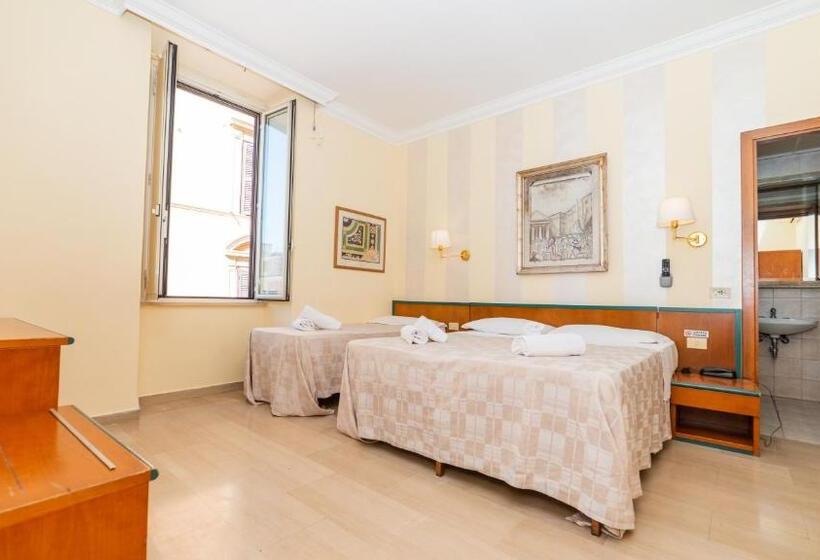 Fotos del hotel Center 3:  10