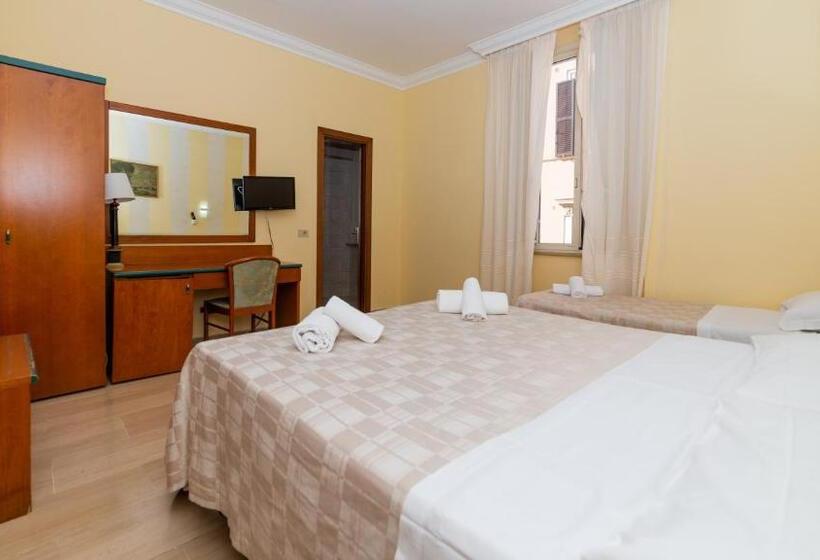 Fotos del hotel Center 3:  9