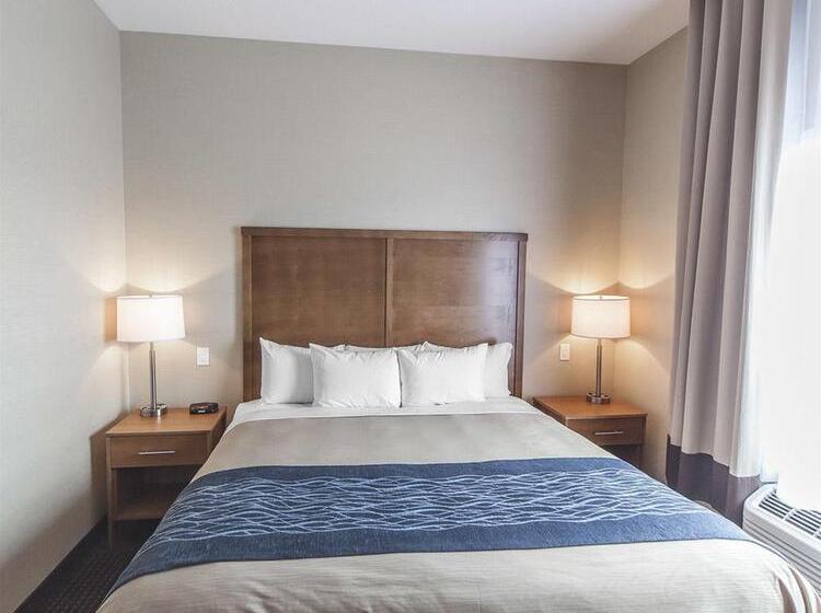 فندق Comfort Inn & Suites Bonnyville