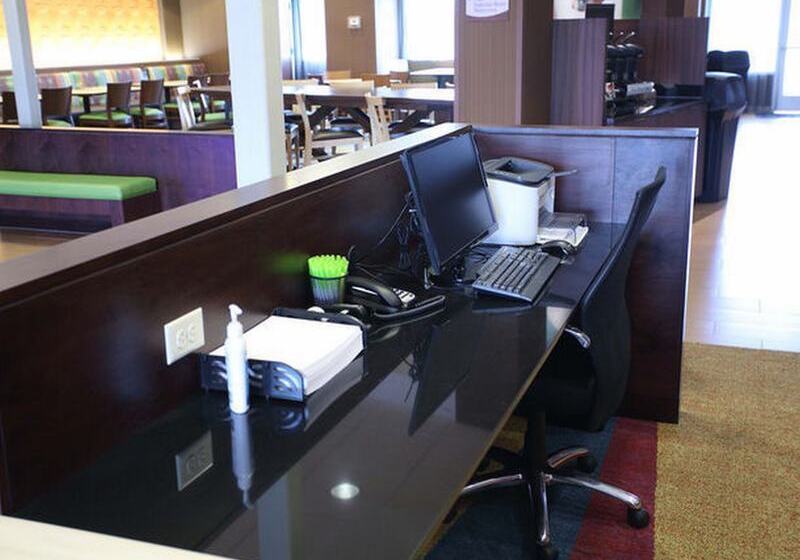 هتل Fairfield Inn & Suites By Marriott East Grand Forks