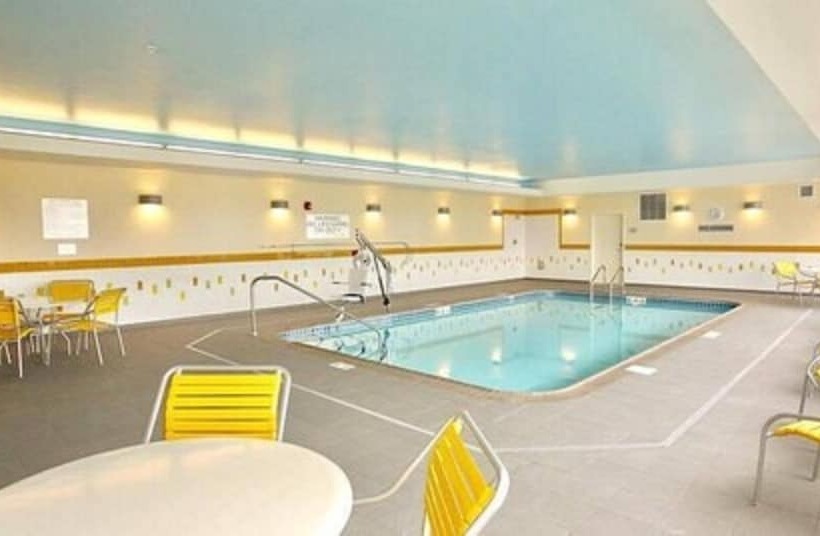 هتل Fairfield Inn & Suites By Marriott East Grand Forks