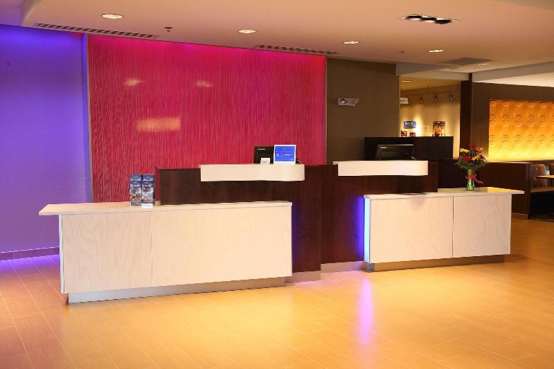 هتل Fairfield Inn & Suites By Marriott East Grand Forks