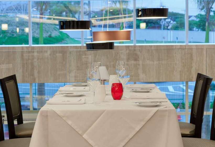ホテル Golden Tulip Sao Jose Dos Campos