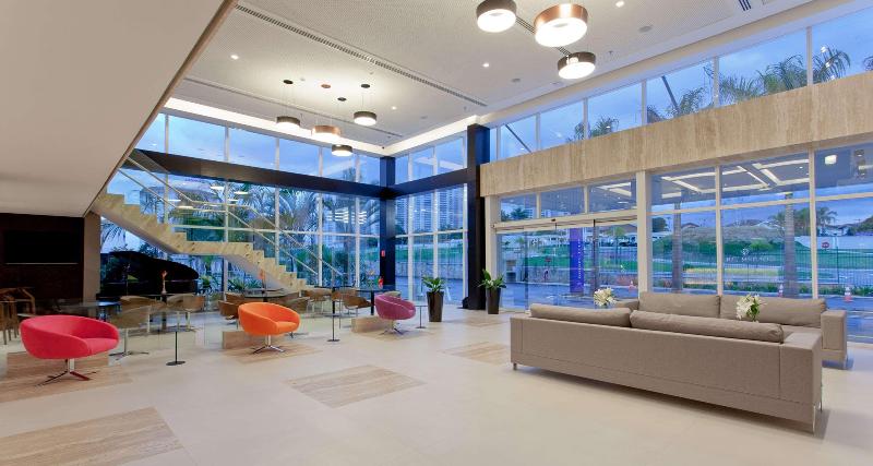 ホテル Golden Tulip Sao Jose Dos Campos