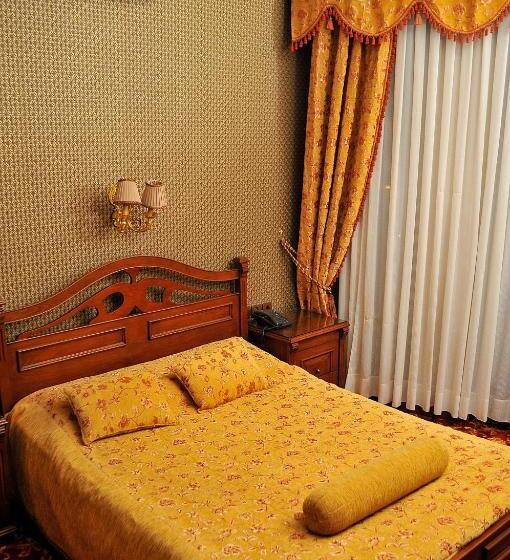 Fotos del hotel Grand  De Londres:  6