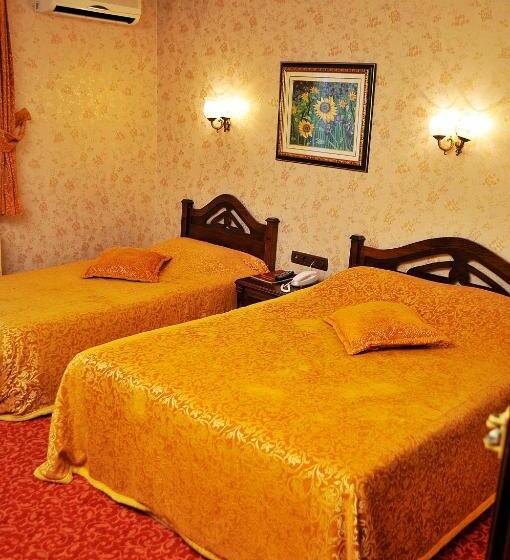 Fotos del hotel Grand  De Londres:  8