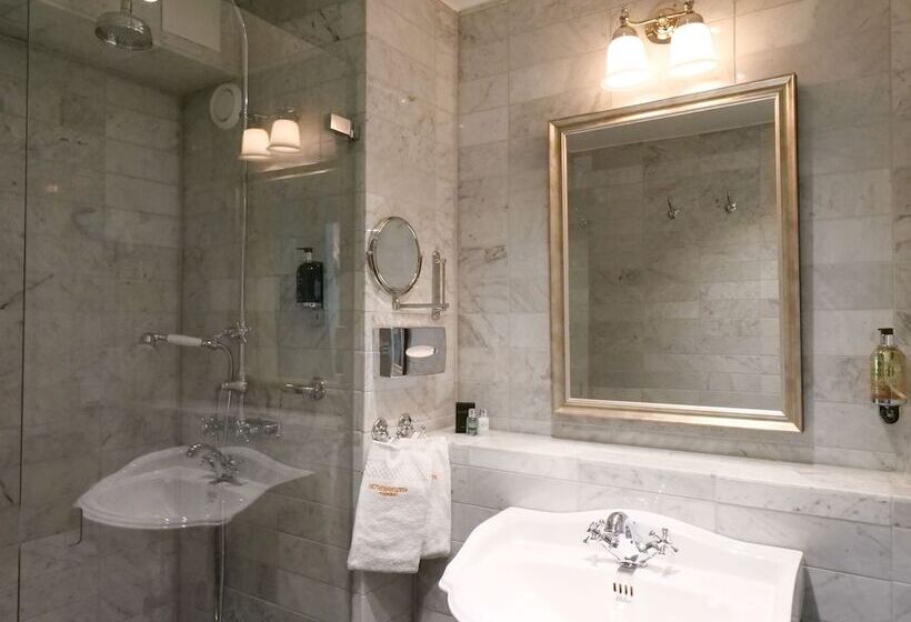 בית מלון כפרי Gripsholms Värdshus