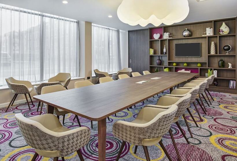 هتل Hampton By Hilton Bristol City Centre