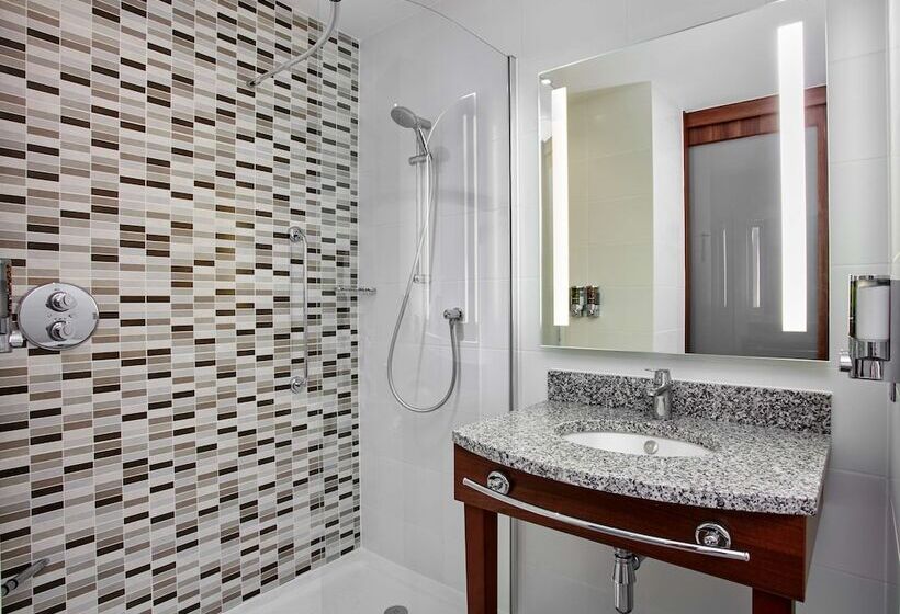 هتل Hampton By Hilton Bristol City Centre