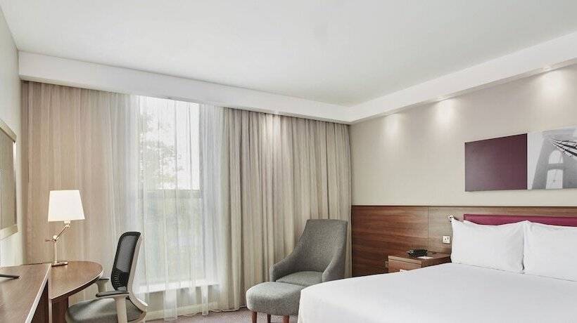 هتل Hampton By Hilton Bristol City Centre