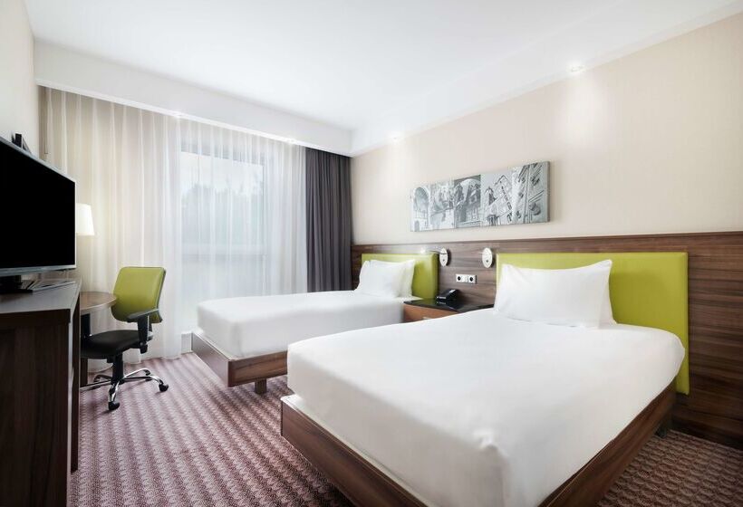 Fotos del hotel Hampton By Hilton Krakow:  8
