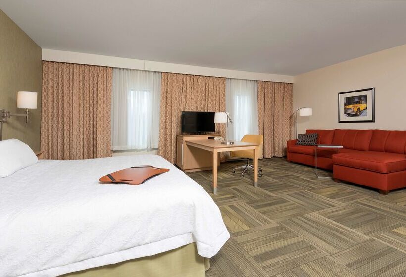 هتل Hampton Inn Kalamazoo