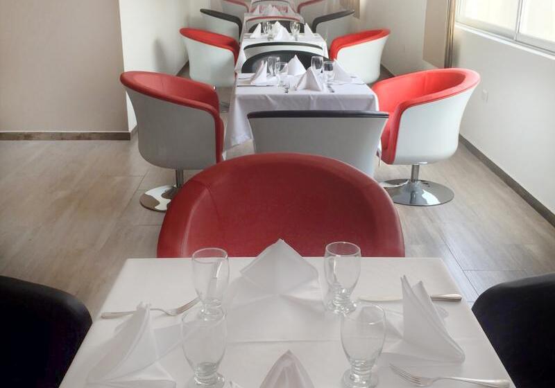 هتل Hr Amada Cúcuta