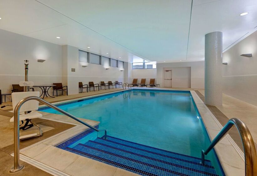 هتل Hyatt Place Bloomington / Normal