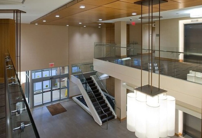 هتل Hyatt Place Bloomington / Normal