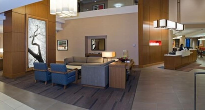 هتل Hyatt Place Bloomington / Normal