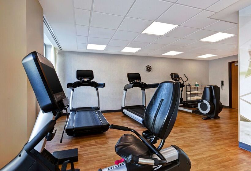 هتل Hyatt Place Bloomington / Normal