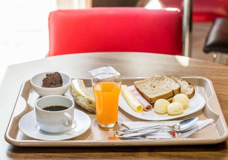 בית מלון כפרי Ibis Barretos