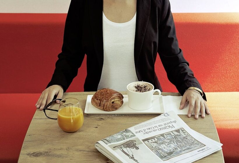 Fotos del hotel Ibis Paris Avenue De La Republique:  24