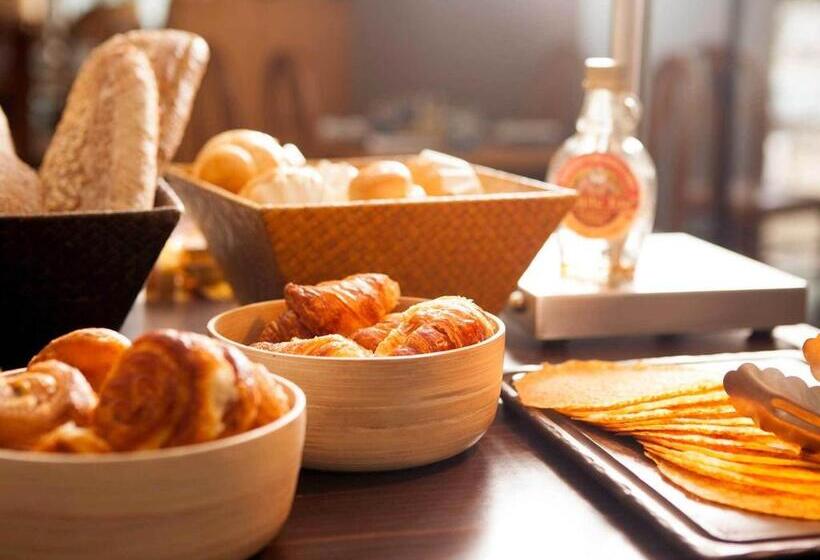 Fotos del hotel Ibis Paris Avenue De La Republique:  38