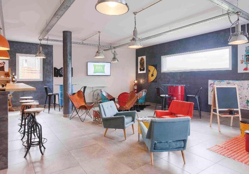 בית מלון כפרי Ibis Styles Vierzon