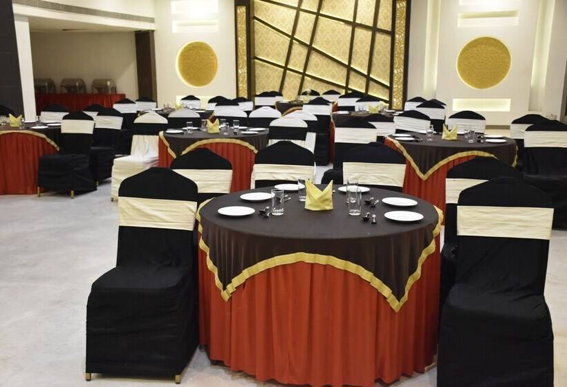 Fotos del hotel Jagrati Ananta Express:  18