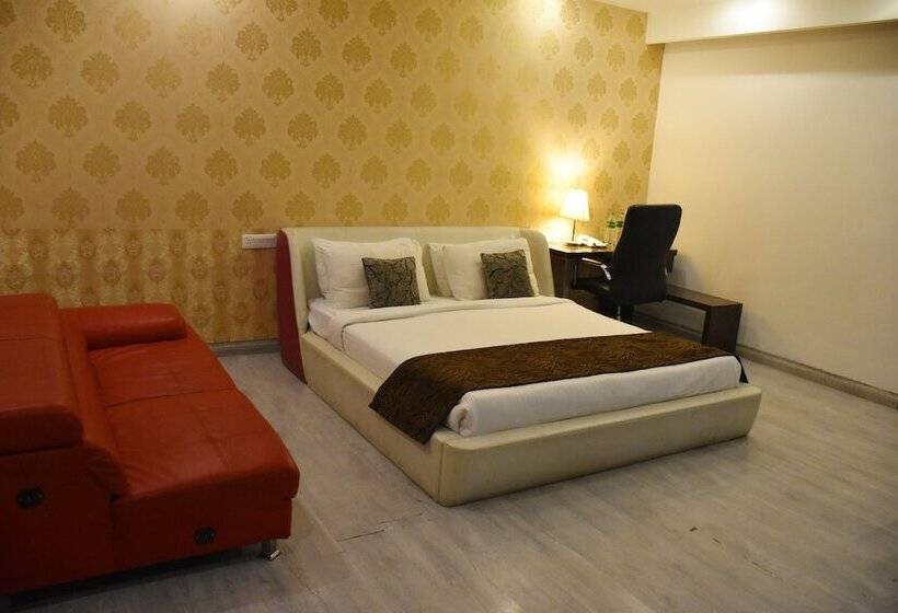 Fotos del hotel Jagrati Ananta Express:  16