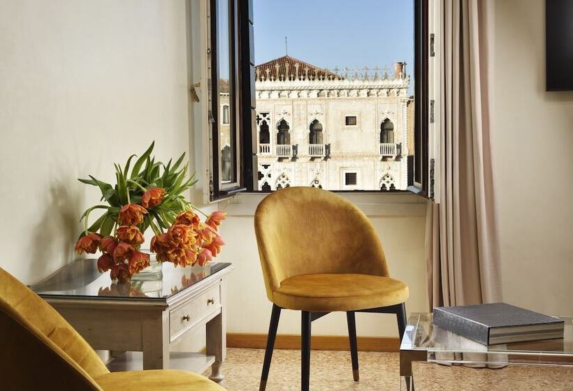 Fotos del hotel L Orologio:  8