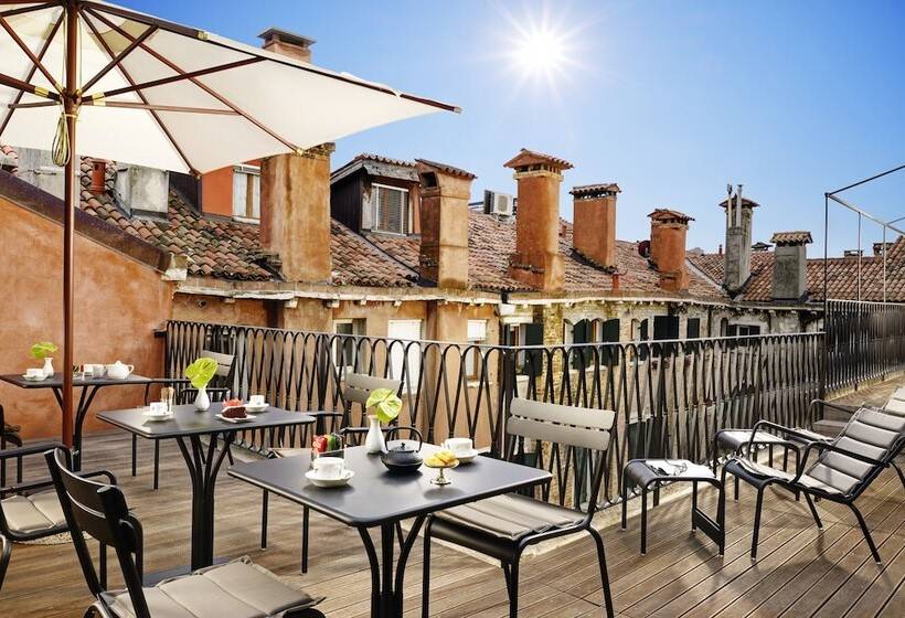 Fotos del hotel L Orologio:  14