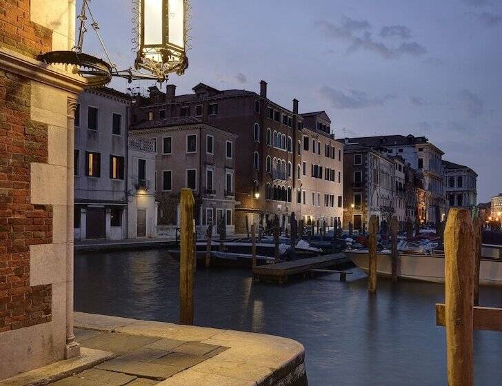 Fotos del hotel L Orologio:  29