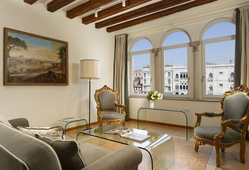 Fotos del hotel L Orologio:  36