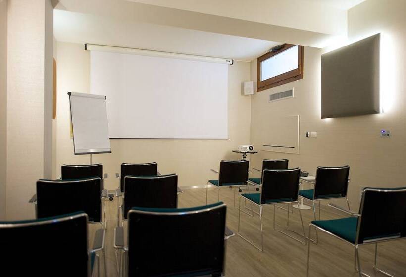 هتل Mercure Firenze Centro