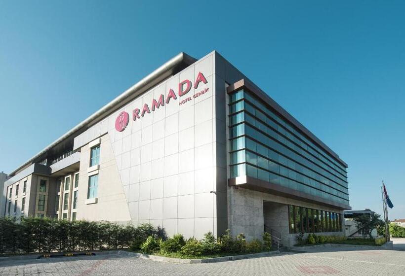 هتل Ramada By Wyndham Gemli̇k
