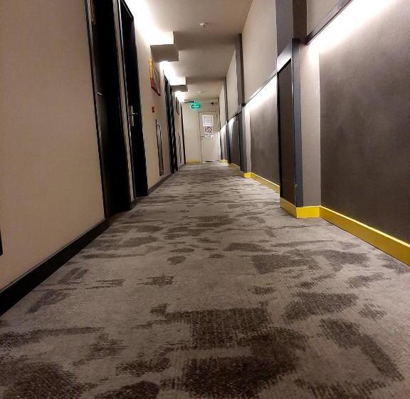 Fotos del hotel Sapko Airport:  5