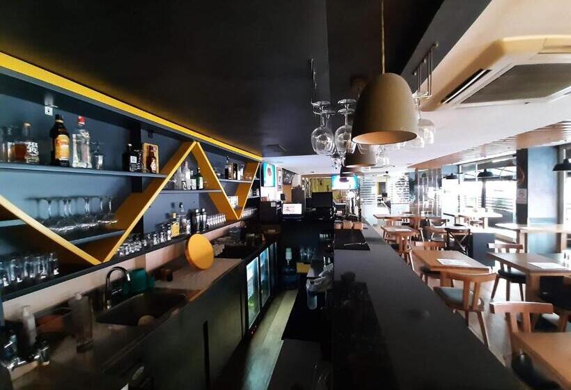 Fotos del hotel Sapko Airport:  35