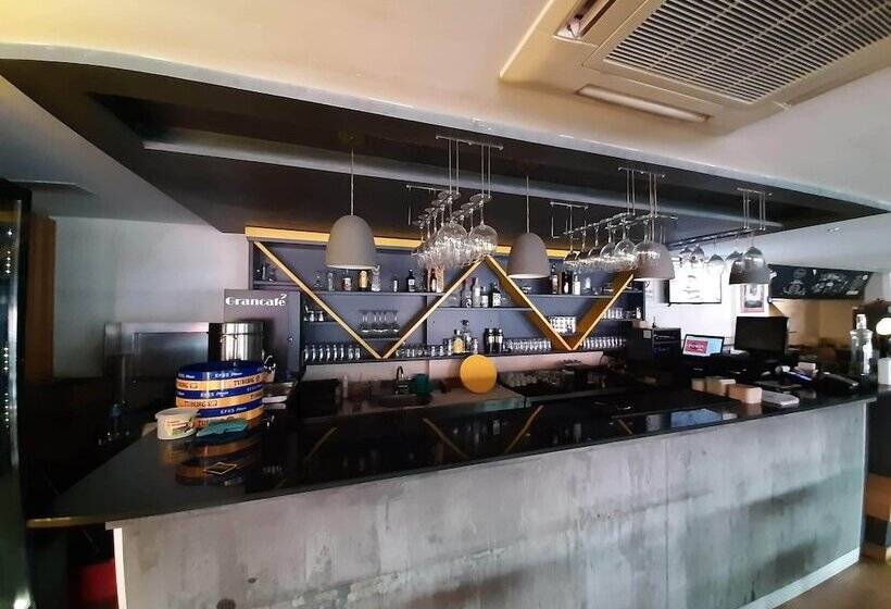 Fotos del hotel Sapko Airport:  39