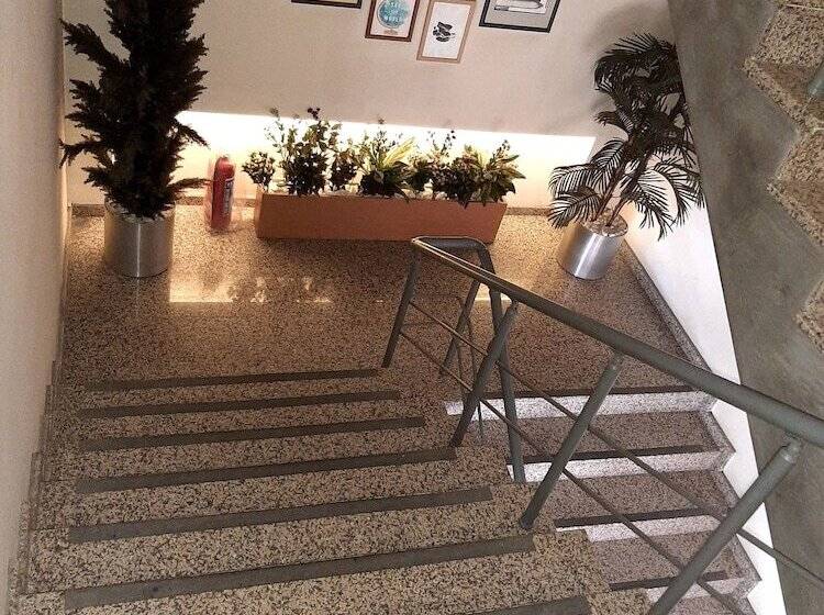 Fotos del hotel Sapko Airport:  22