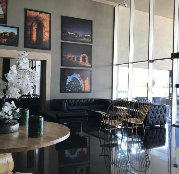 Savoy Hotel Encarnación