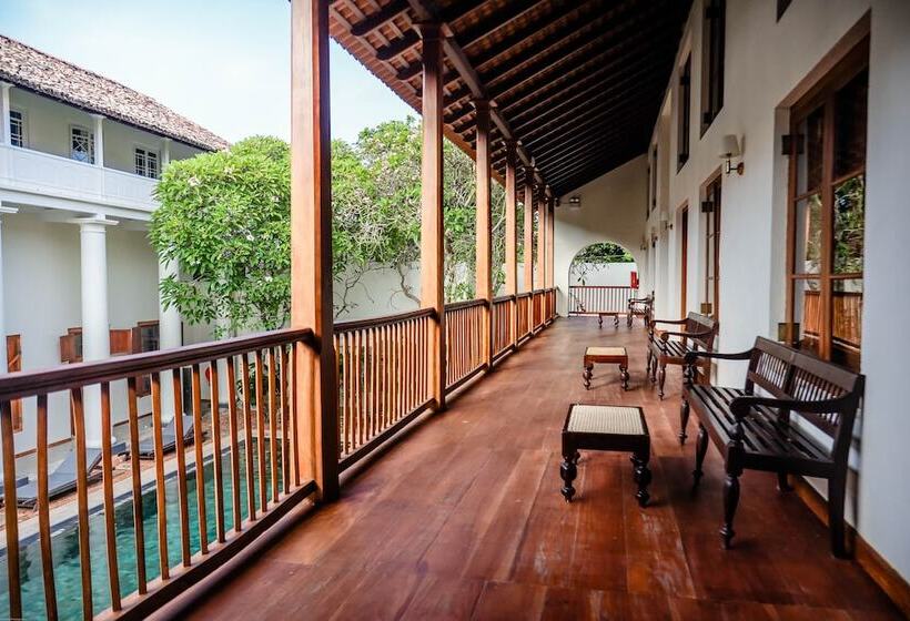 هتل Galle Fort