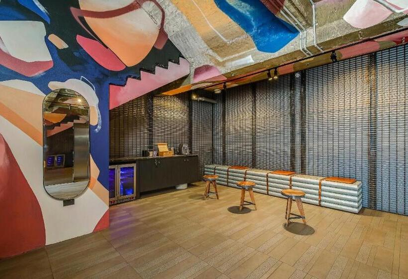 Fotos del hotel The Urban Newtown:  15