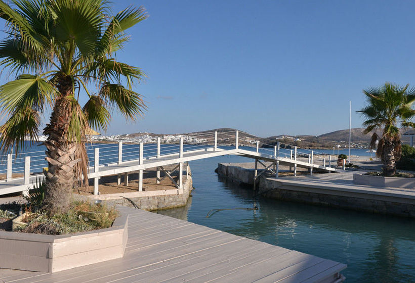 Porto Paros Hotel & Villas